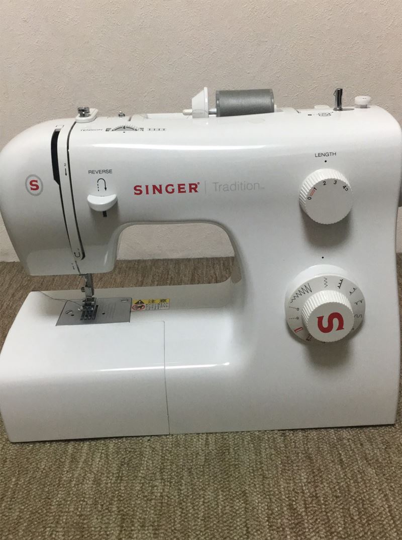 初心者でも使いやすくておすすめの「シンガーTradition SN-520」のミシン