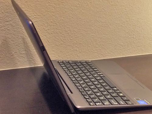 ASUS TransBook T100HA」